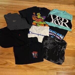 AWSOME Teenage boy t-shirt lot [8 shirts ($4 a piece)]
